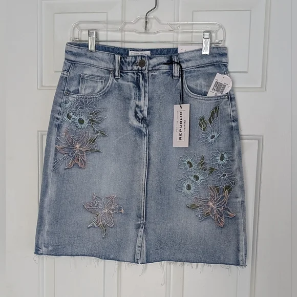 For The Republic Embroidered Denim Skirt - Picture 1 of 7